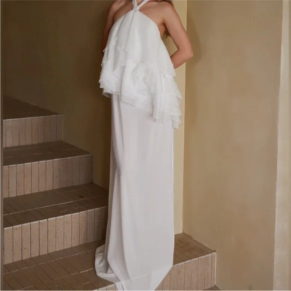 Ivory Haltered Ruffled Dress - Picture 2 of 5